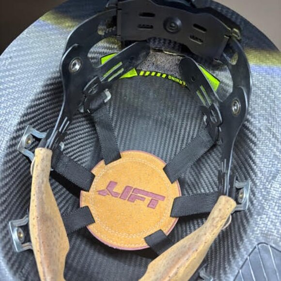 Lift Safety HDF-50C19WC Dax 50/50 Carbon Fiber Full Brim Hard Hat White-Black - Picture 4 of 4